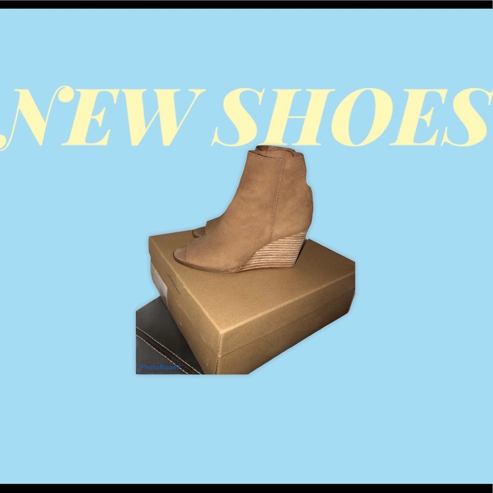 Lucky Brand Nice 2” peep toe boot..